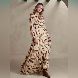 Mint Banana Republic Marta Cotton Silk Maxi
Dress Feathers Size 10